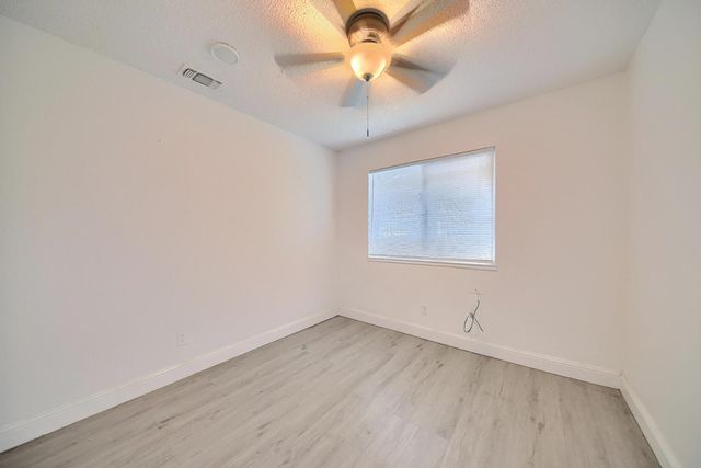 8107 Grenoble Way, Stockton, CA 95210