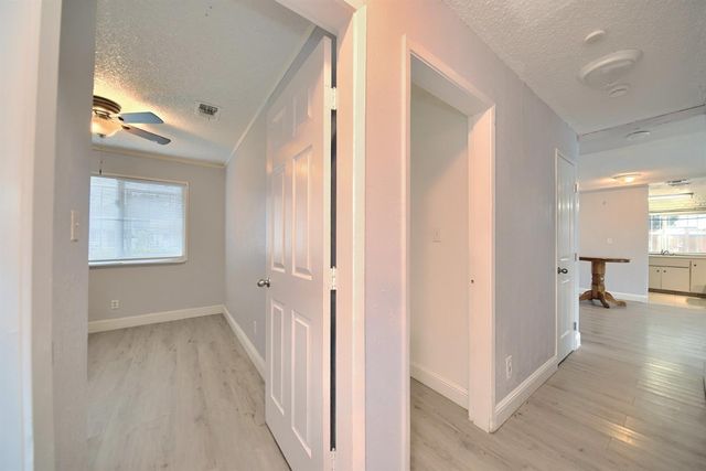 8107 Grenoble Way, Stockton, CA 95210