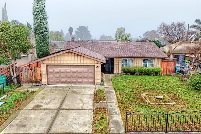 8107 Grenoble Way, Stockton, CA 95210
