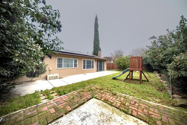 8107 Grenoble Way, Stockton, CA 95210