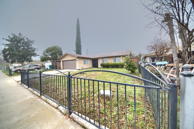 8107 Grenoble Way, Stockton, CA 95210