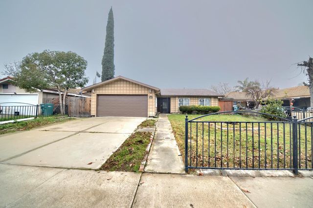 8107 Grenoble Way, Stockton, CA 95210