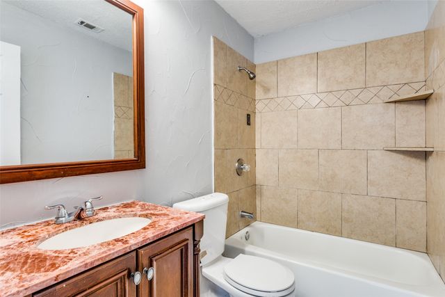 4745 Poppy Drive E, Fort Worth, TX 76137