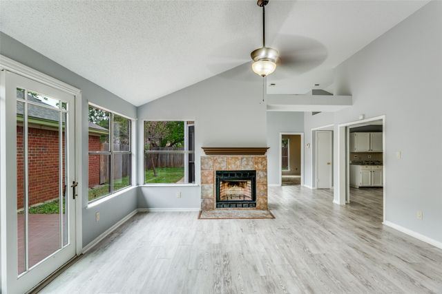 4745 Poppy Drive E, Fort Worth, TX 76137