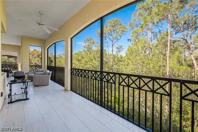 2851 Tiburon BLVD E 9-103, Naples, FL 34109