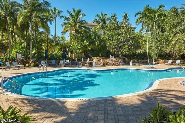 2851 Tiburon BLVD E 9-103, Naples, FL 34109