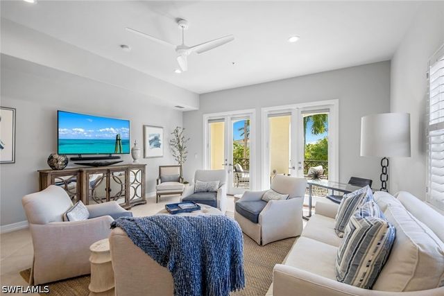 2851 Tiburon BLVD E 9-103, Naples, FL 34109