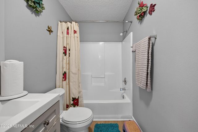 5375 DODGE Road, Jacksonville, FL 32209