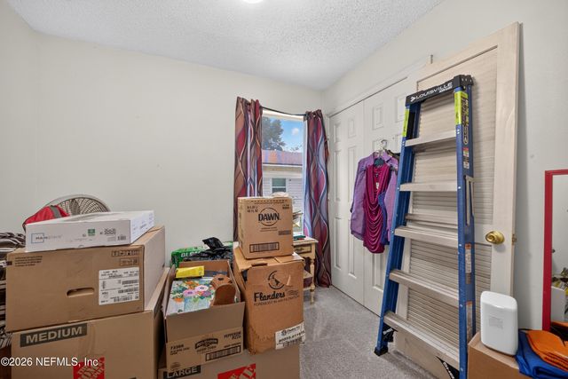 5375 DODGE Road, Jacksonville, FL 32209