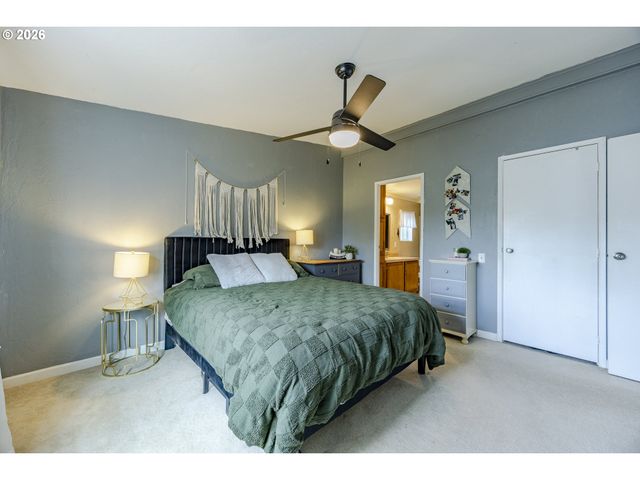 1939 MCDONALD Ct, Springfield, OR 97477