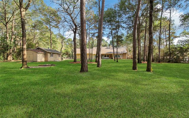 317 Ridgelake Scenic Drive, Montgomery, TX 77316