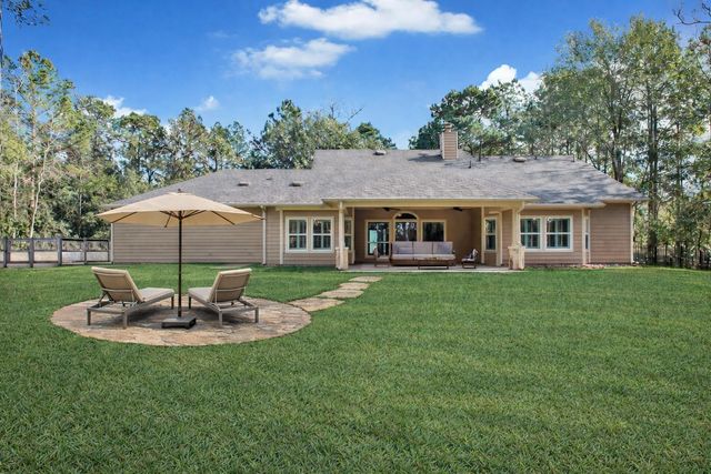 317 Ridgelake Scenic Drive, Montgomery, TX 77316