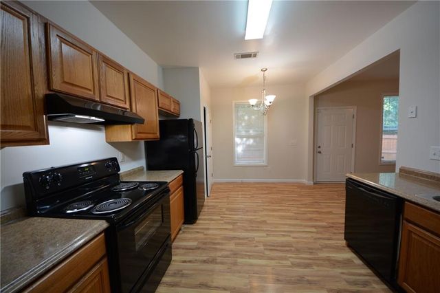 1550 Persimmon Trace, Morrow, GA 30260