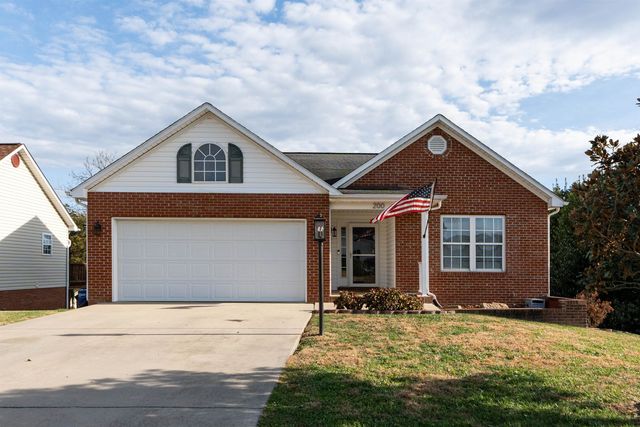 200 BEDFORD RD, Waynesboro, VA 22980