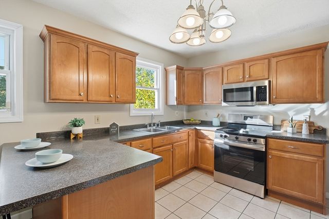 51-53 Abbe Ave, Springfield, MA 01107