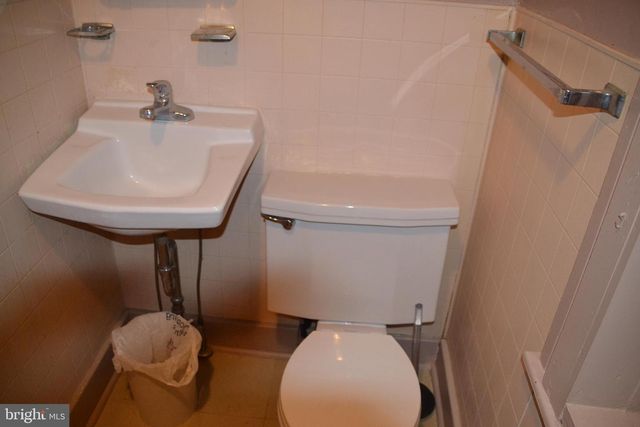 59 LEXINGTON AVE, Lansdowne, PA 19050