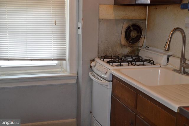 59 LEXINGTON AVE, Lansdowne, PA 19050