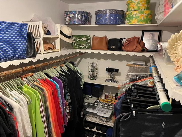 412 S Luna Court 2, Hollywood, FL 33021