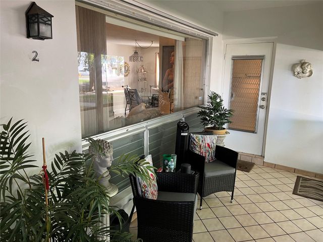 412 S Luna Court 2, Hollywood, FL 33021