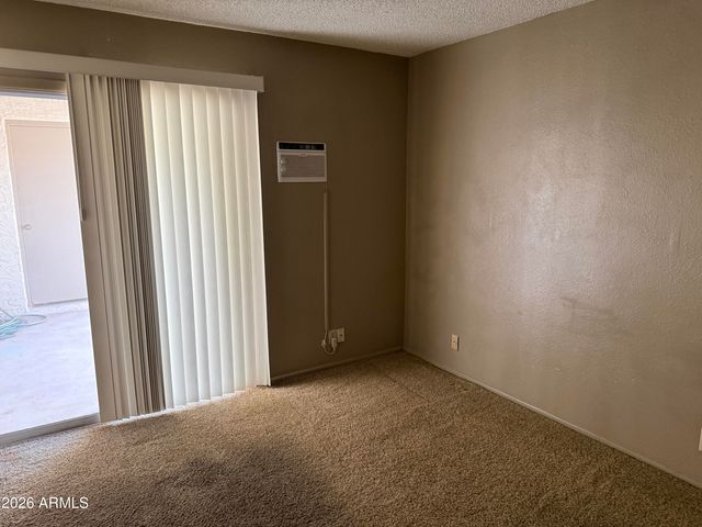1126 E CHERYL Drive, Phoenix, AZ 85020