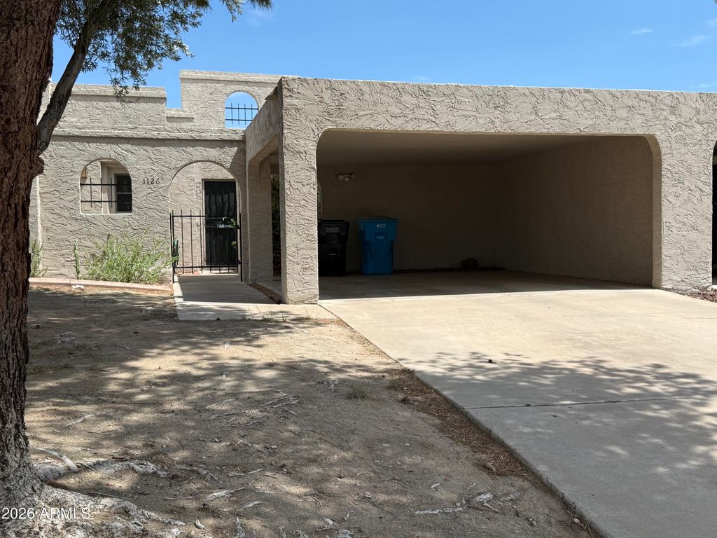 1126 E CHERYL Drive, Phoenix, AZ 85020