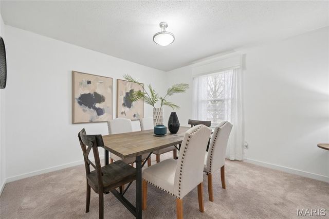 14 Dogwood Court, St Peters, MO 63376