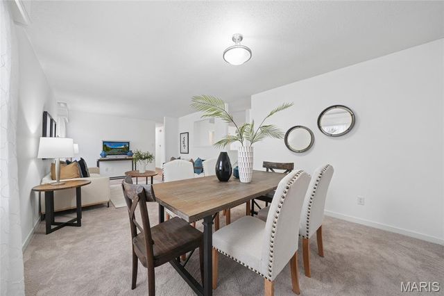 14 Dogwood Court, St Peters, MO 63376