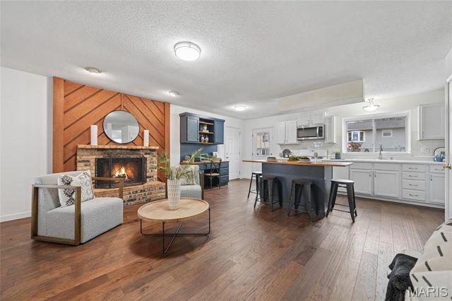 14 Dogwood Court, St Peters, MO 63376