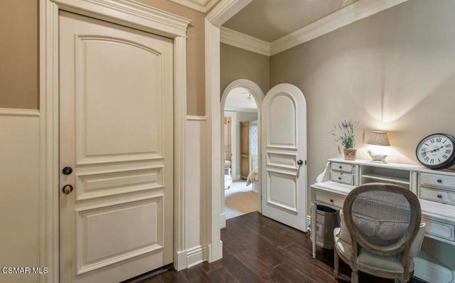 5390 Long Shadow Court, Westlake Village, CA 91362