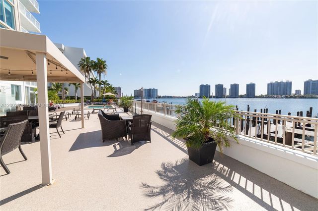 18000 N Bay Road 201, Sunny Isles Beach, FL 33160
