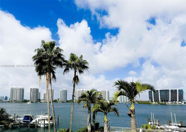 18000 N Bay Road 201, Sunny Isles Beach, FL 33160