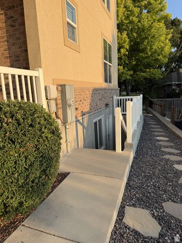 2388 E 850 S, Springville, UT 84663