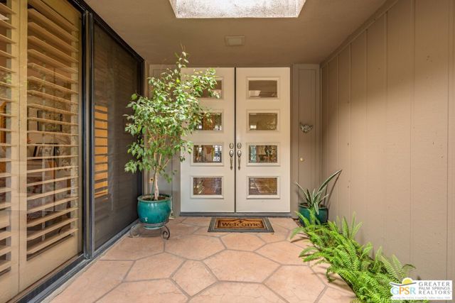 14 Columbia Drive, Rancho Mirage, CA 92270