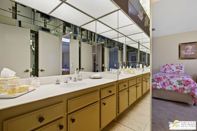 14 Columbia Drive, Rancho Mirage, CA 92270