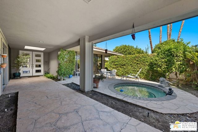 14 Columbia Drive, Rancho Mirage, CA 92270