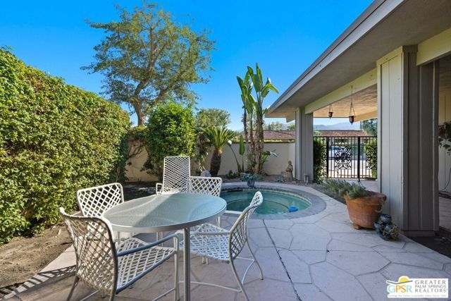 14 Columbia Drive, Rancho Mirage, CA 92270