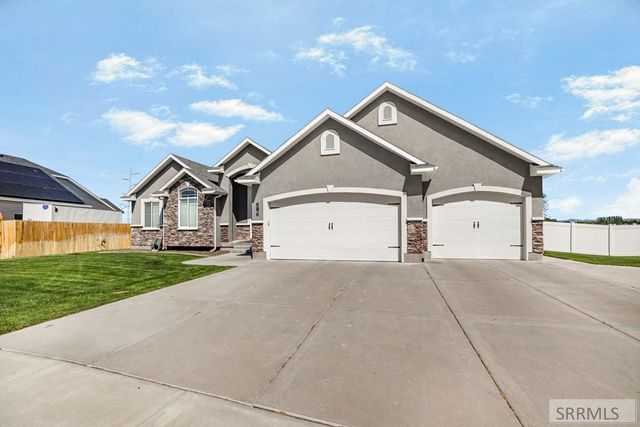 686 Tanglewood Drive, Rexburg, ID 83440