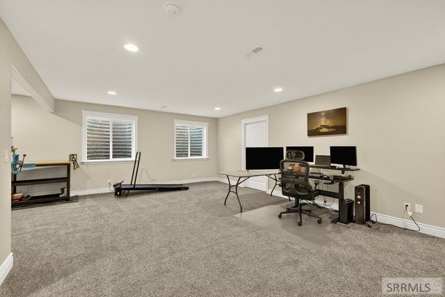 686 Tanglewood Drive, Rexburg, ID 83440