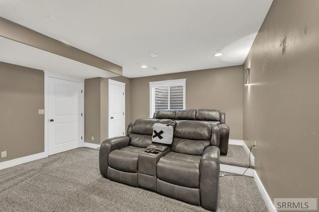 686 Tanglewood Drive, Rexburg, ID 83440