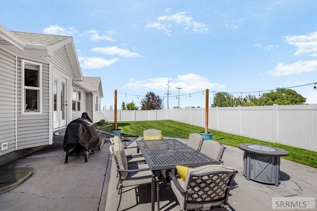 686 Tanglewood Drive, Rexburg, ID 83440