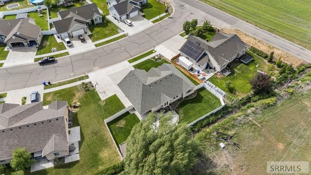 686 Tanglewood Drive, Rexburg, ID 83440