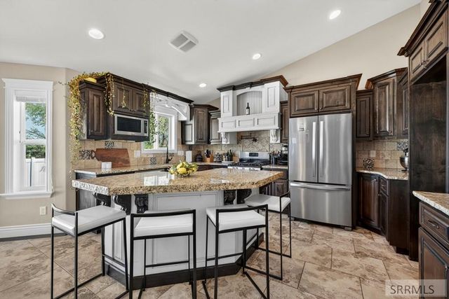 686 Tanglewood Drive, Rexburg, ID 83440