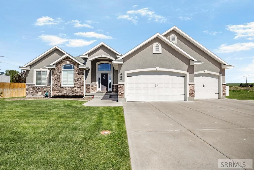 686 Tanglewood Drive, Rexburg, ID 83440