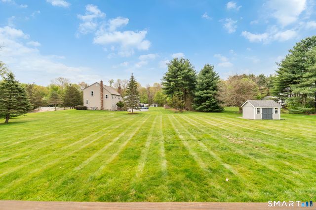 27 South Pond Circle, Cheshire, CT 06410