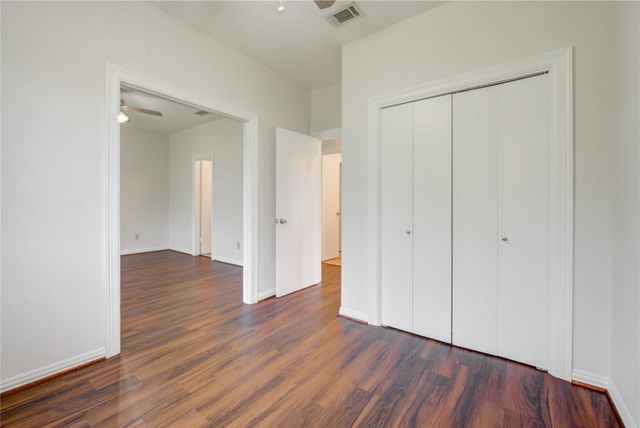 308 N Ranch House Road, Angleton, TX 77515