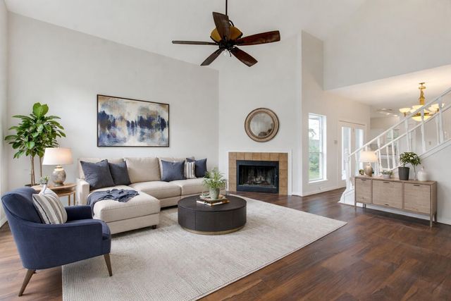 308 N Ranch House Road, Angleton, TX 77515