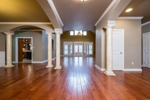 36 Reynard Estates Drive, Little Rock, AR 72210