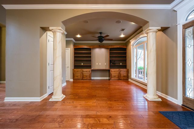 36 Reynard Estates Drive, Little Rock, AR 72210