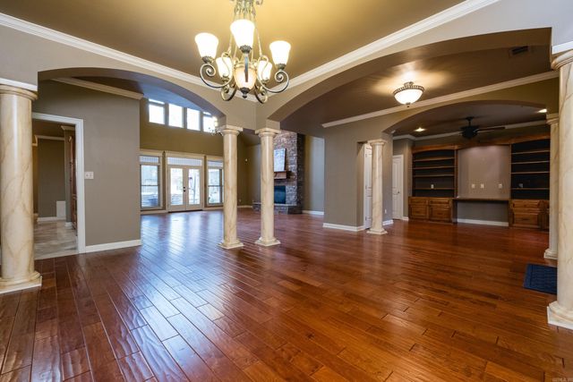 36 Reynard Estates Drive, Little Rock, AR 72210