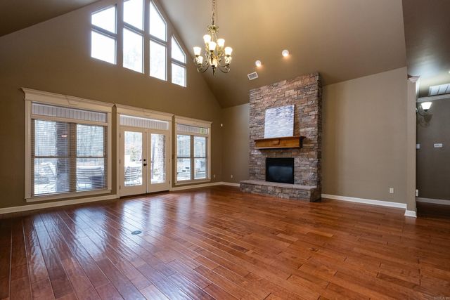 36 Reynard Estates Drive, Little Rock, AR 72210